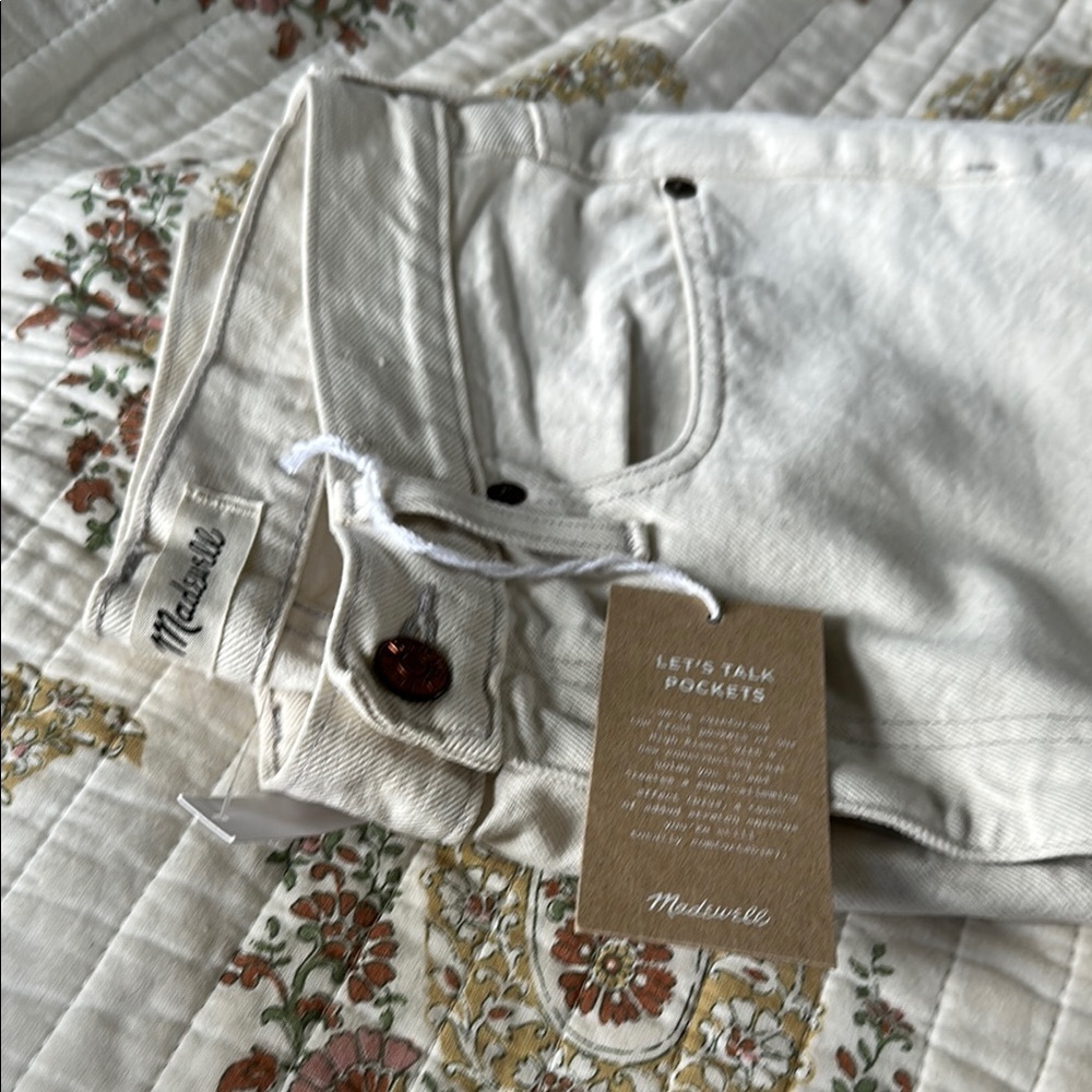 Madewell Women's retro crop boot cut Jeans in ecru